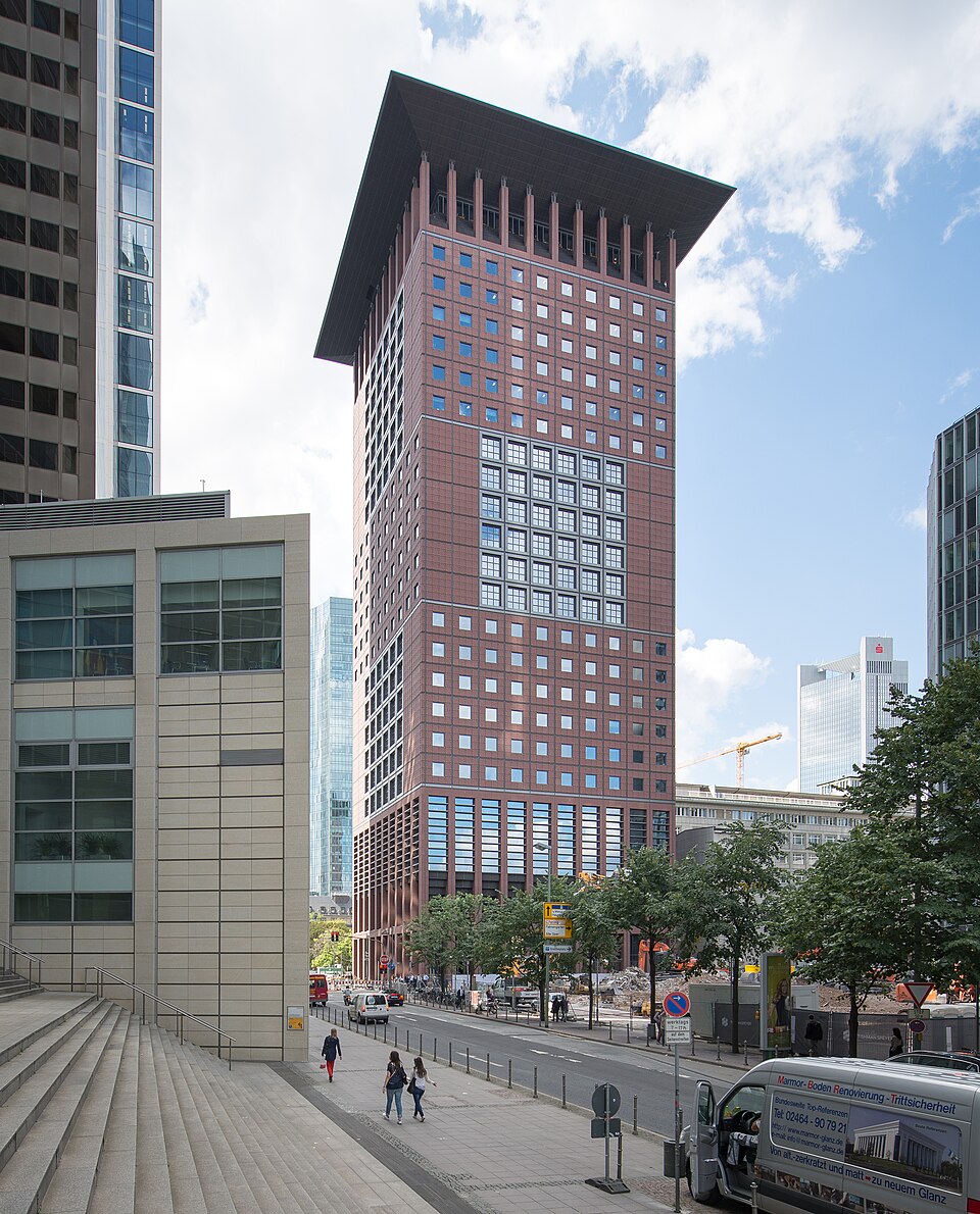 Taunustor Japan Center