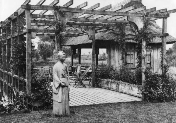 Tea house at the Lake, Easton Lodge